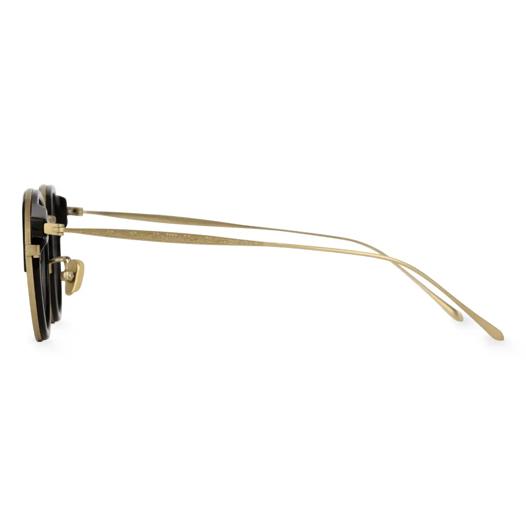 Side view of Felone vintage round titanium eyeglasses RT0022209 in black