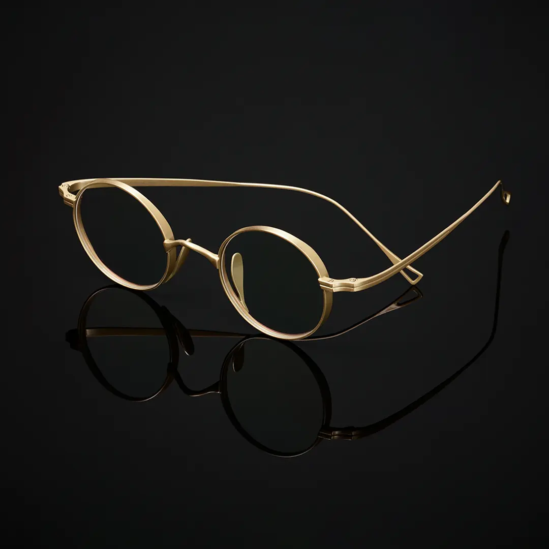 Scene view of Bify john lennon round titanium eyeglasses RT0172303 in gold