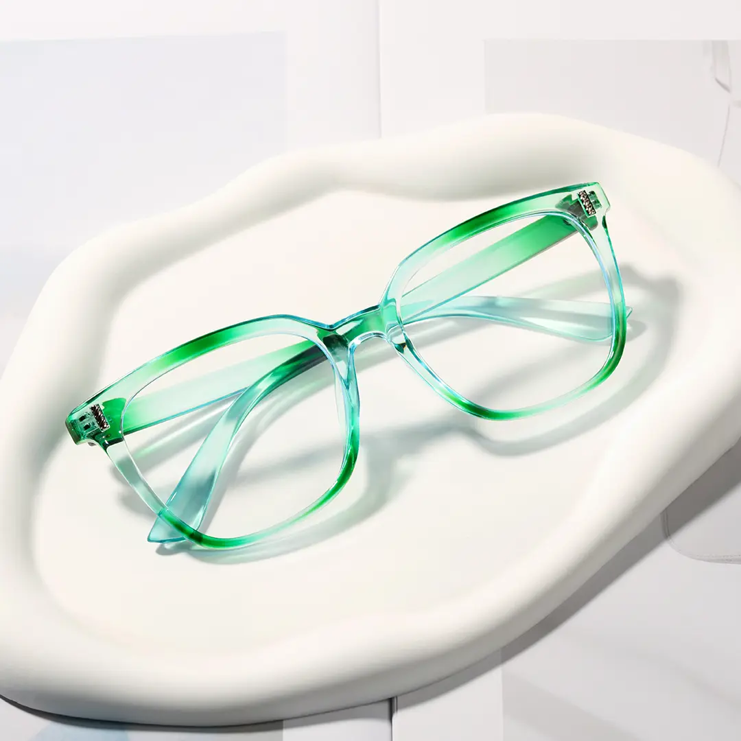 Scene view of Blik square pc eyeglasses SP0042304 in green