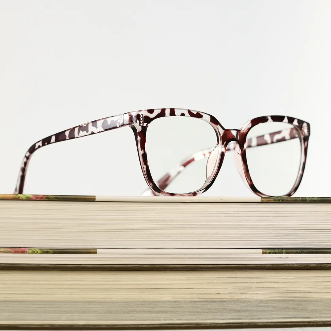 Scene close-up view of Blik square pc eyeglasses SP0042304 in tortoise