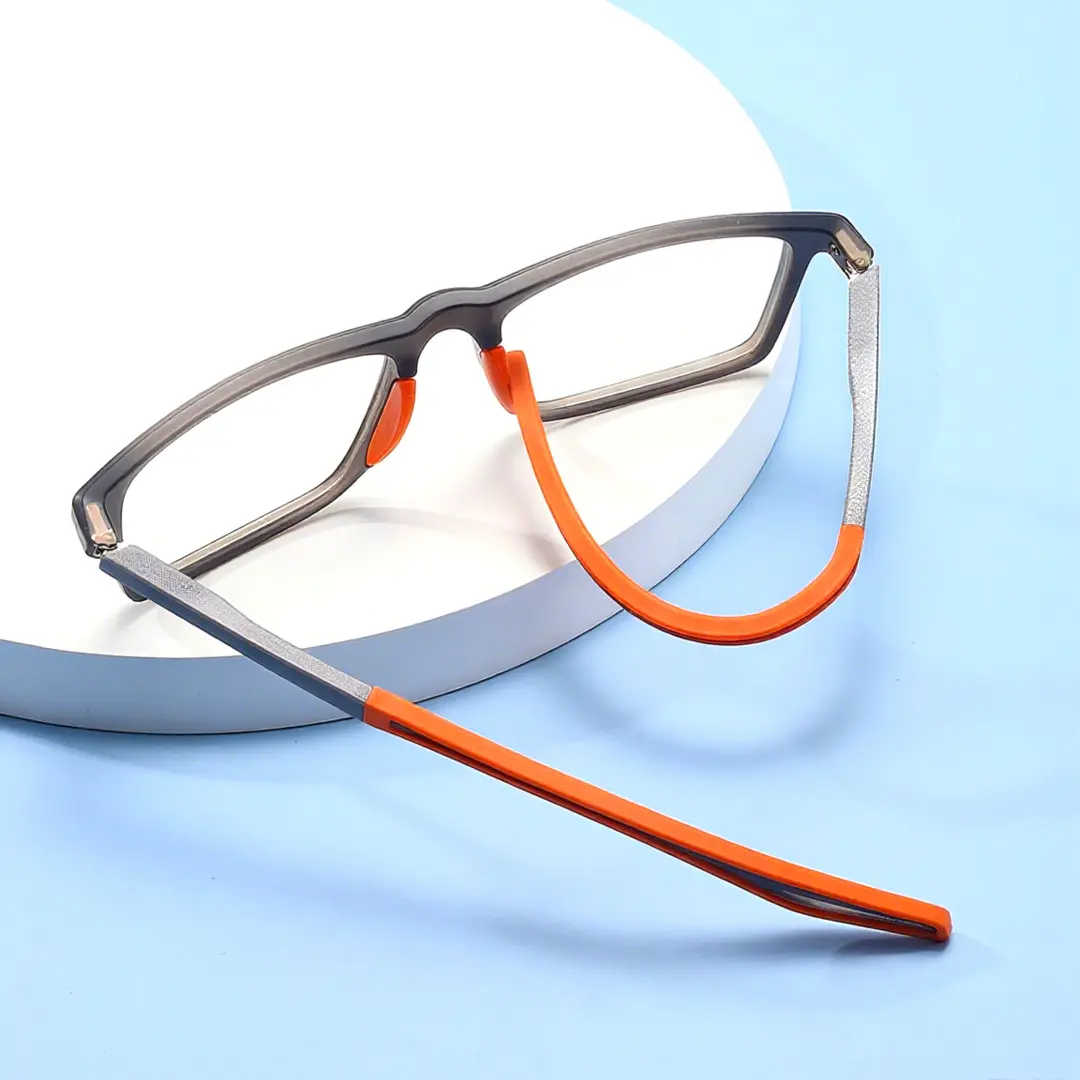 Scene view of Mave square pc eyeglasses SP0042503 in orange