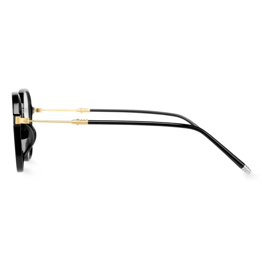 Side view of Pnylee square tr90 eyeglasses SR0012411 in black