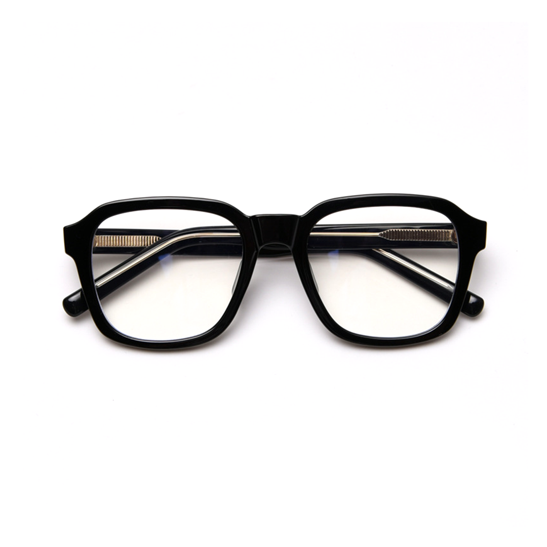 Front folded view of Maisy square tr90 eyeglasses SR0032508 in black