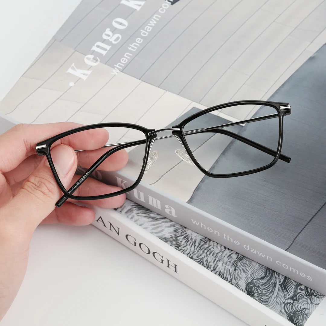 Scene view of Valoe square tr90 eyeglasses SR0092409 in black