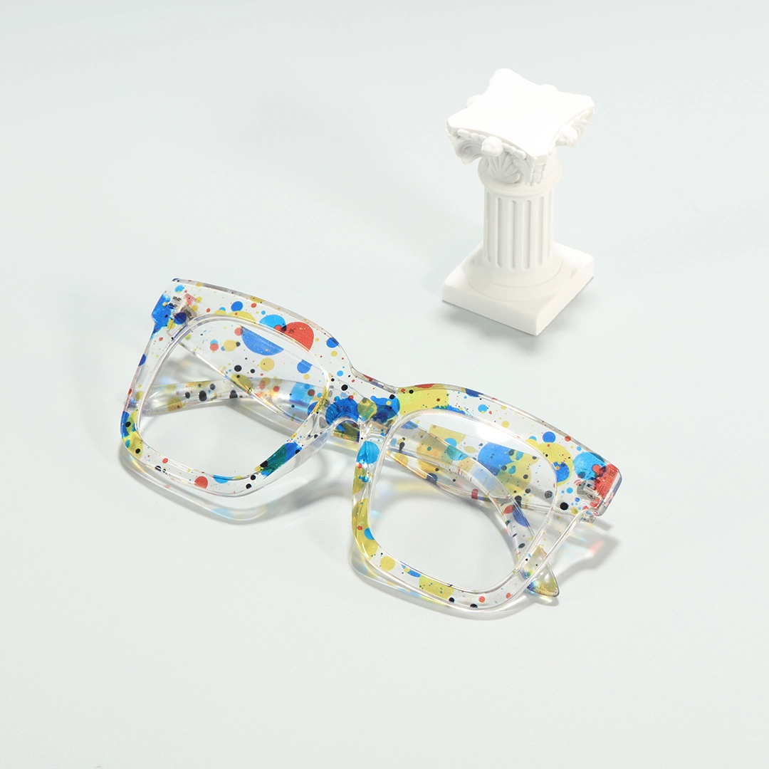 Scene view of Odette square tr90 eyeglasses SR0112509 in multicolor