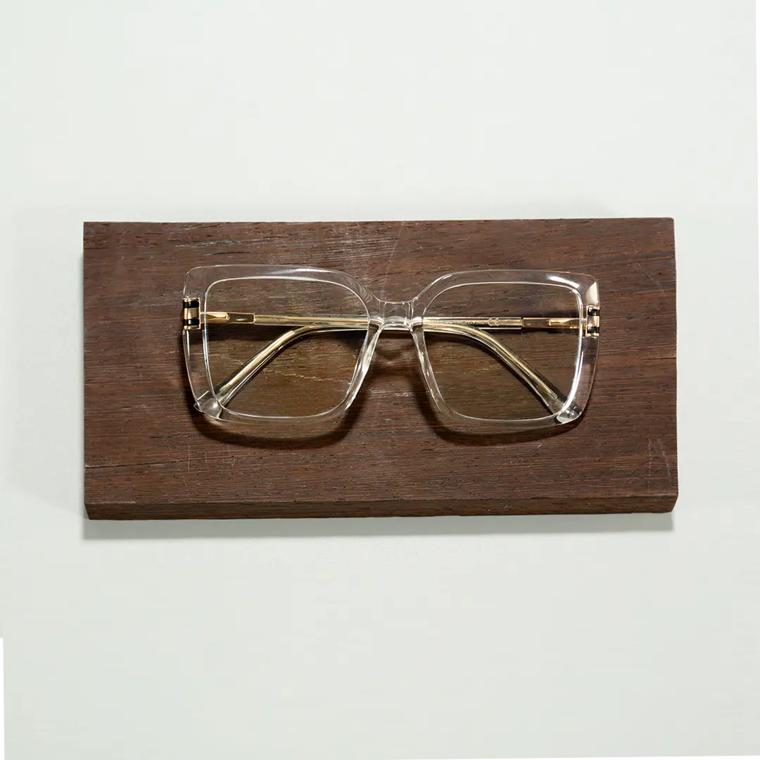 Scene view of Clara square tr90 eyeglasses SR0292508 in clear