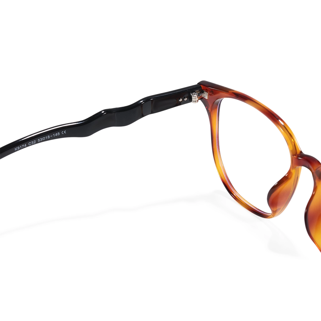 Hinge detail of Orion square tr90 eyeglasses SR0342509 in tortoise