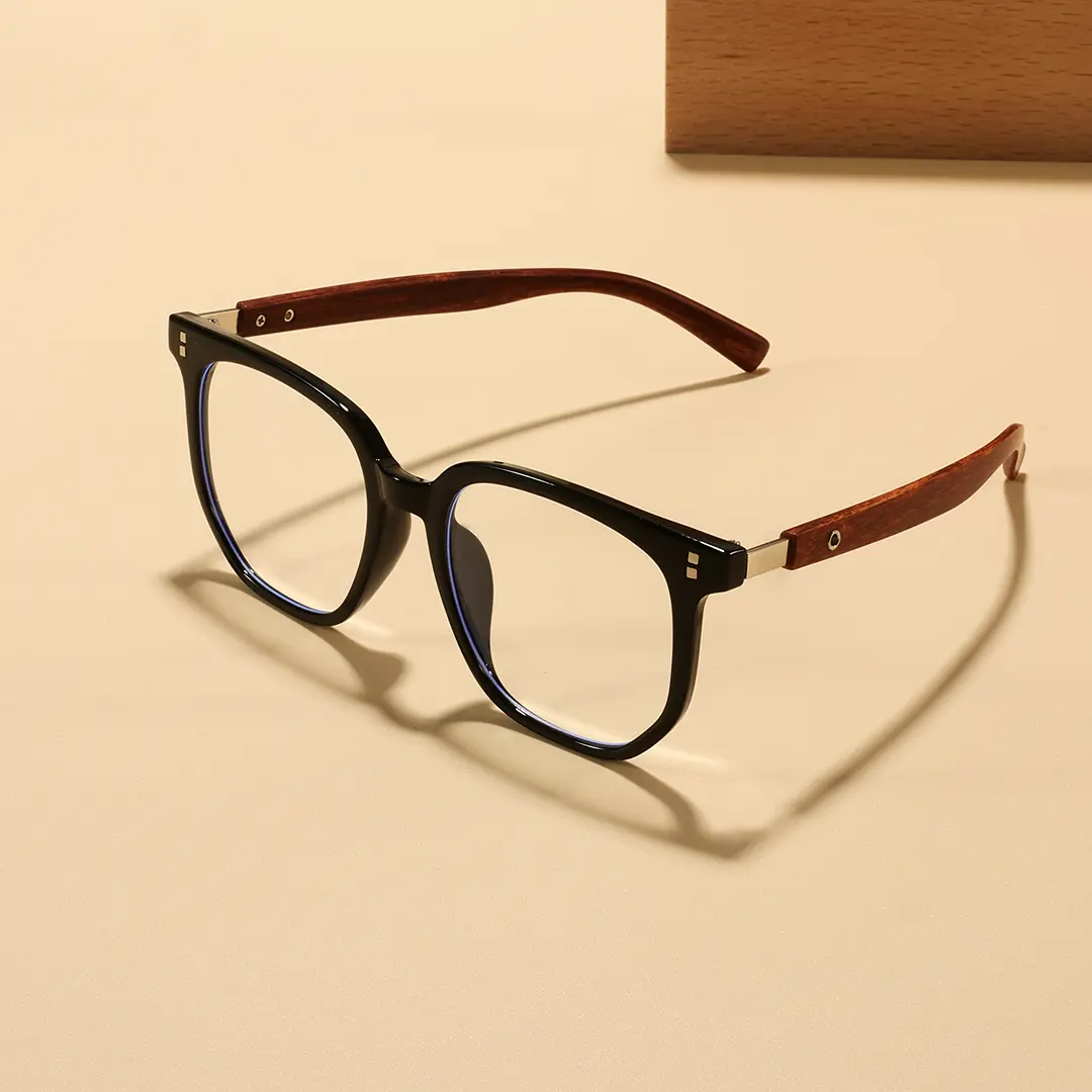 Scene view of Arden square tr90 eyeglasses SR0432508 in black