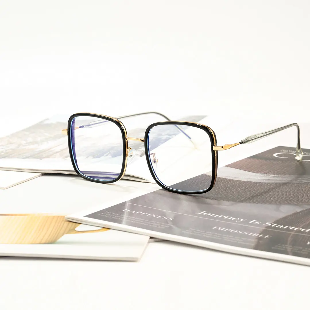 Scene view of Zara vintage square tr90 eyeglasses SX0062504 in black