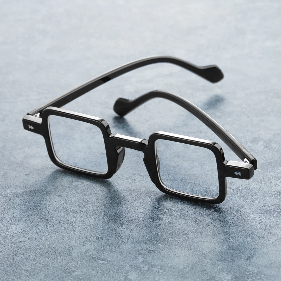 Scene close-up view of Baffin square pc eyeglasses ZH-SP0352411 in black& green
