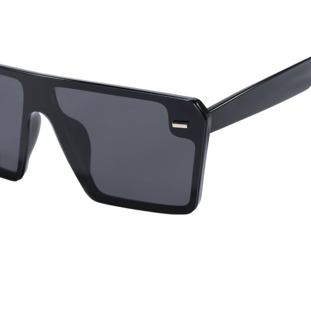 End piece detail of Wyla aviator tr90 sunglasses AR0112604 in black