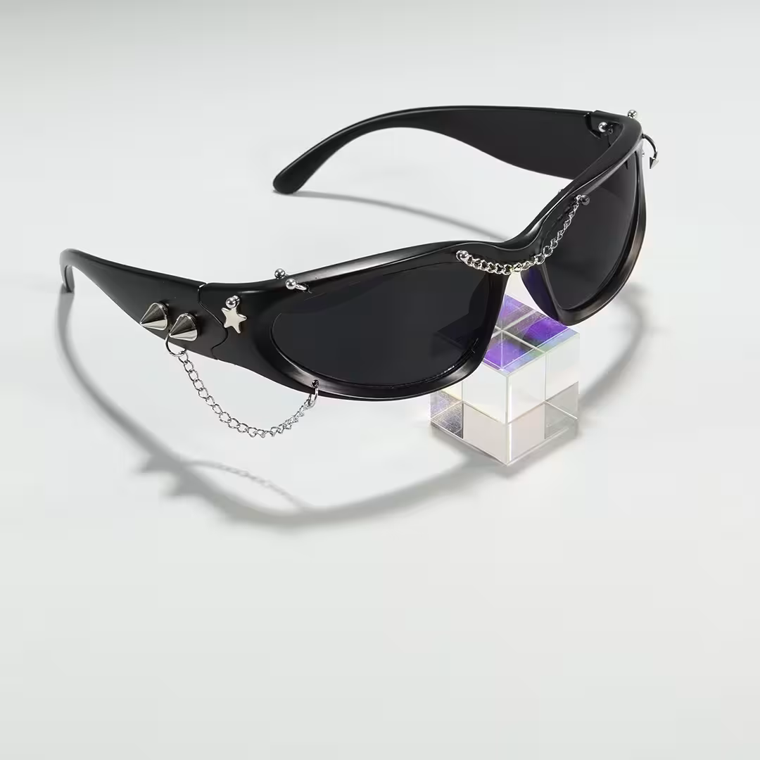 Scene view of Nash cat eye pc handcrafted polarized sunglasses in black. SPU: CP0032511