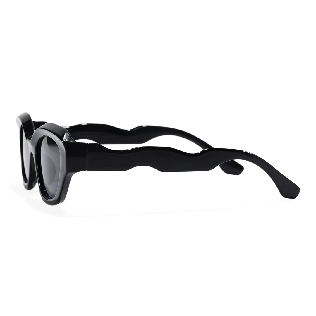 Side view of Sorrel cat eye pc sunglasses in black. SPU: CP0052604