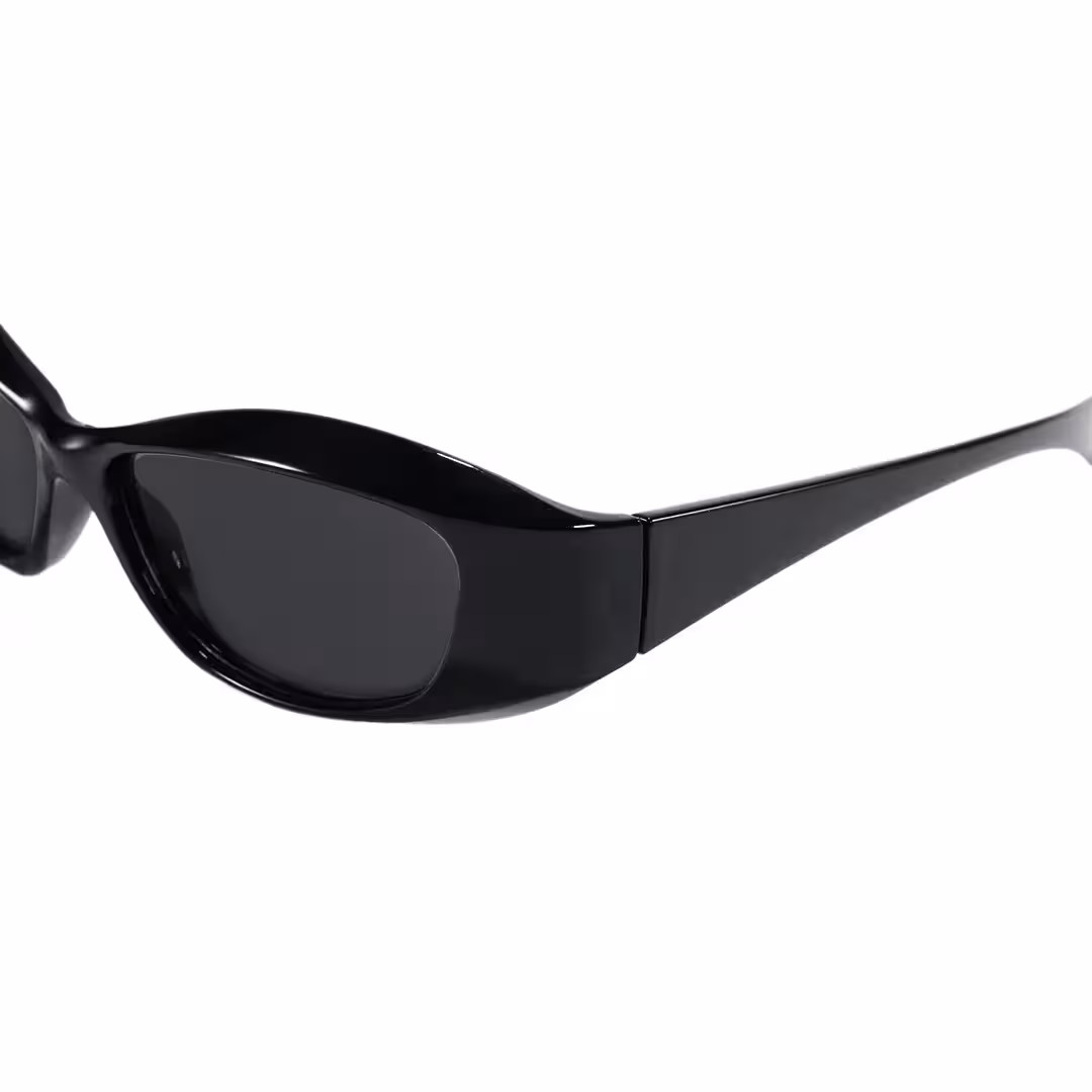 End piece detail of Fioleo y2k cat eye pc sunglasses in black. SPU: CP0172603