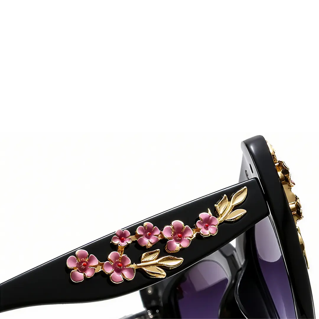 Frame detail view of Maren cat eye pc sunglasses CP0262507 in black