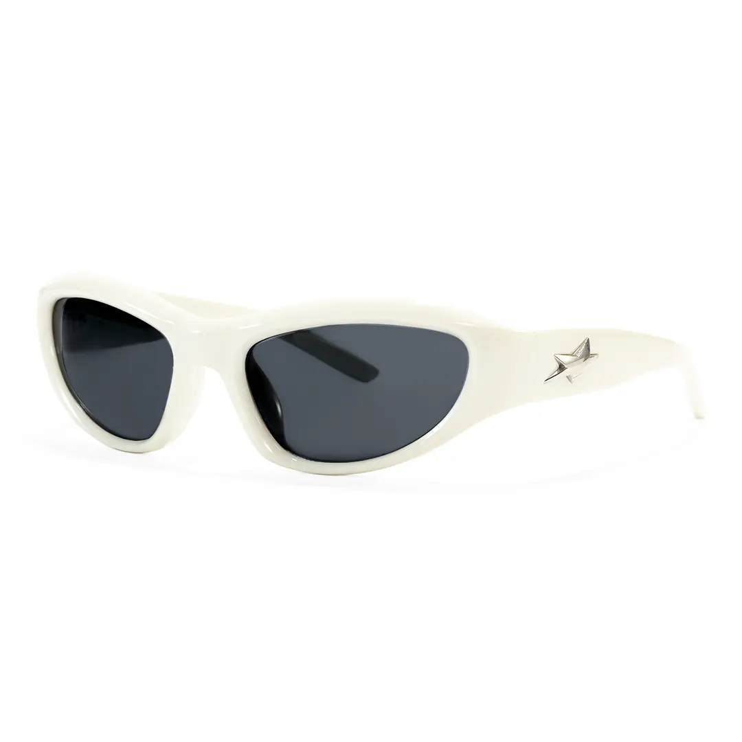 Angle view of Zennia cat eye pc sunglasses CP0302603 in beige