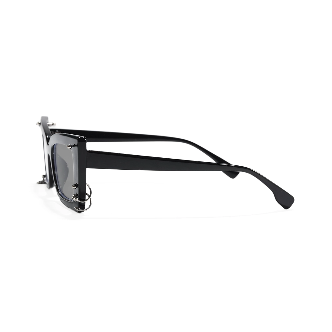 Side view of Marlo cat-eye tr90 handcrafted polarized sunglasses CR0032509 in black