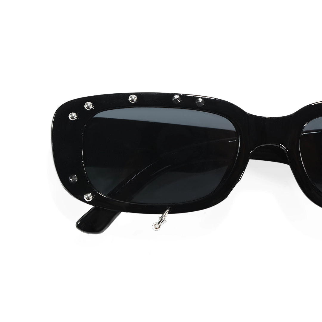 End piece detail of Sage rectangle pc handcrafted polarized sunglasses EP0022511 in black