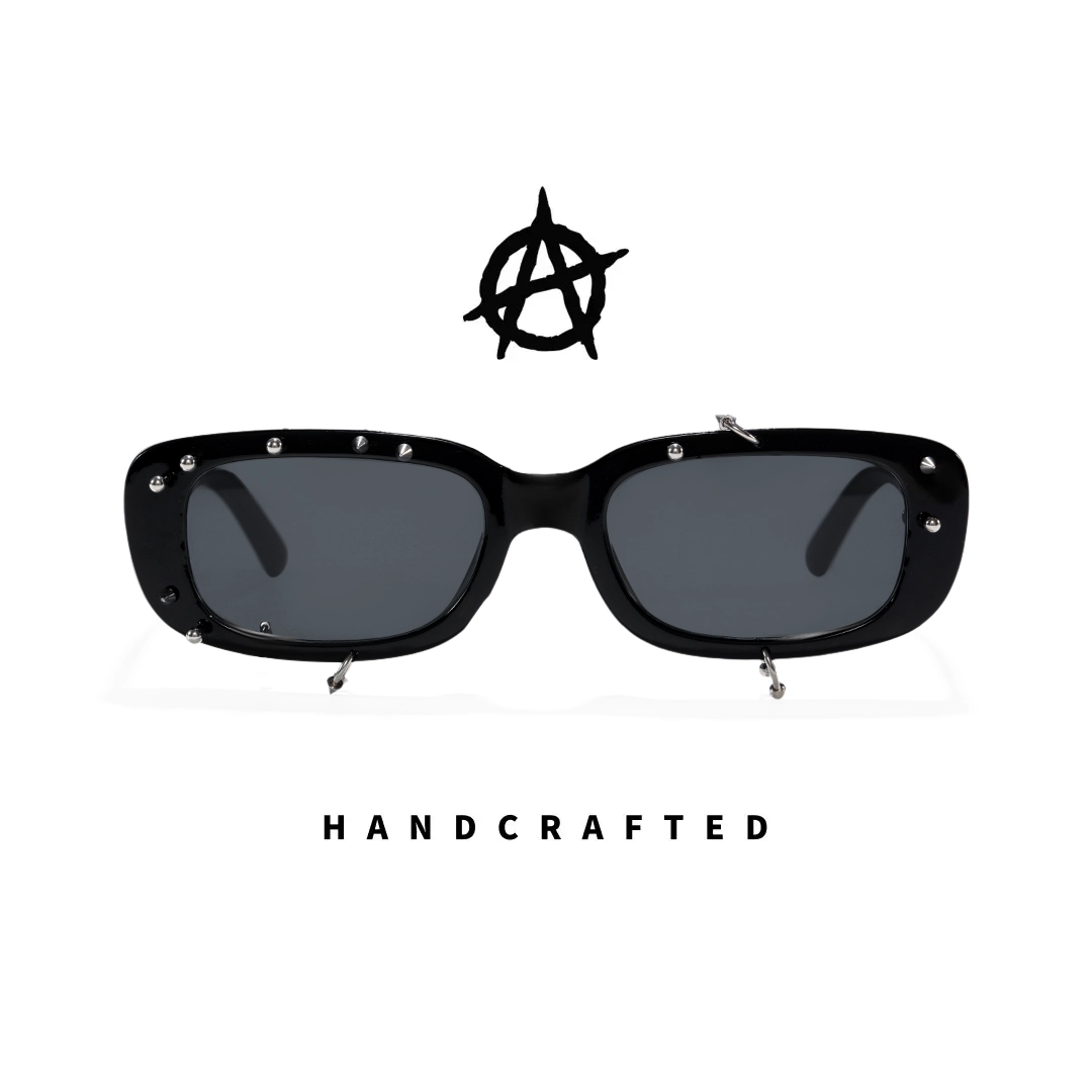 Front view of Sage rectangle pc handcrafted polarized sunglasses EP0022511 in black