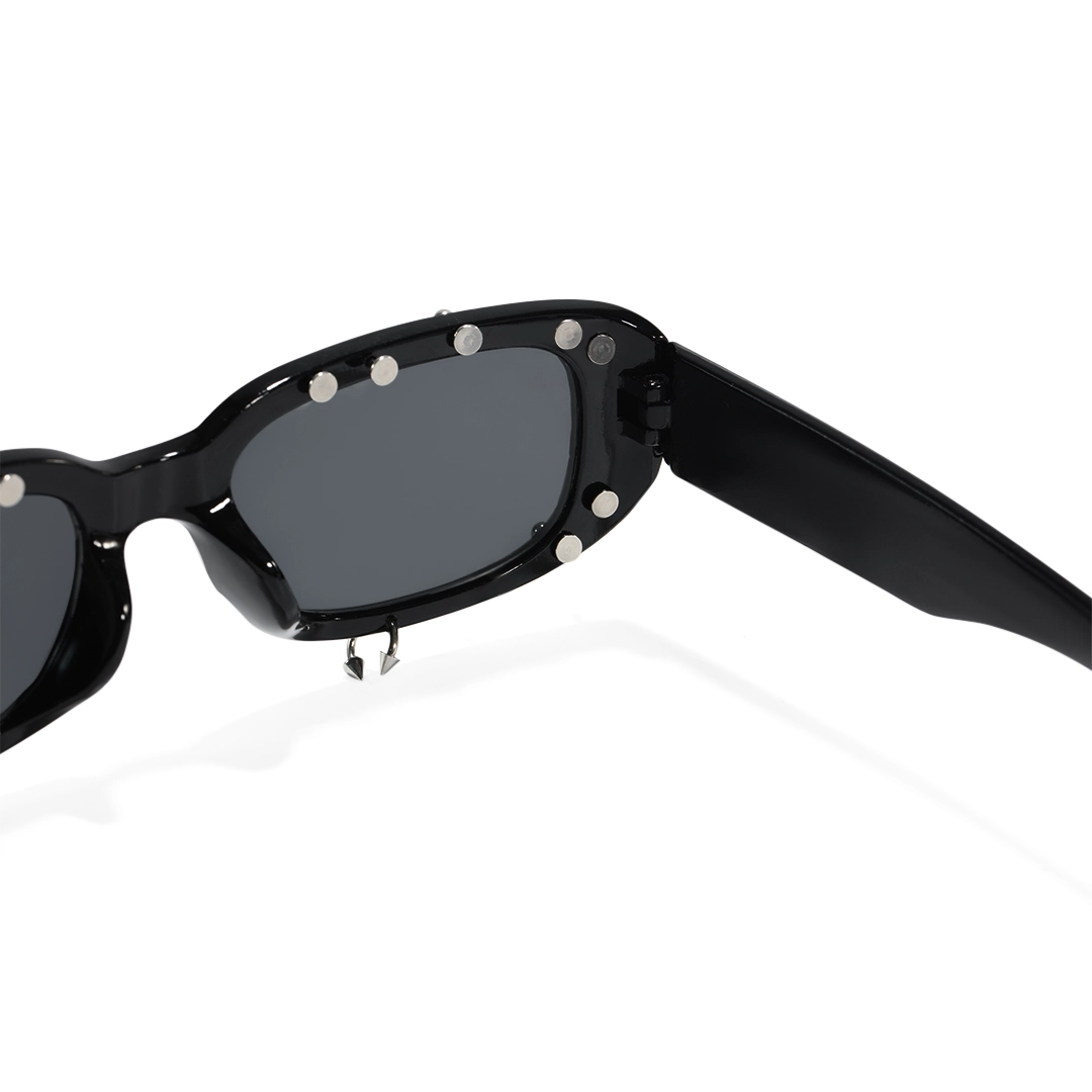 Hinge detail of Sage rectangle pc handcrafted polarized sunglasses EP0022511 in black