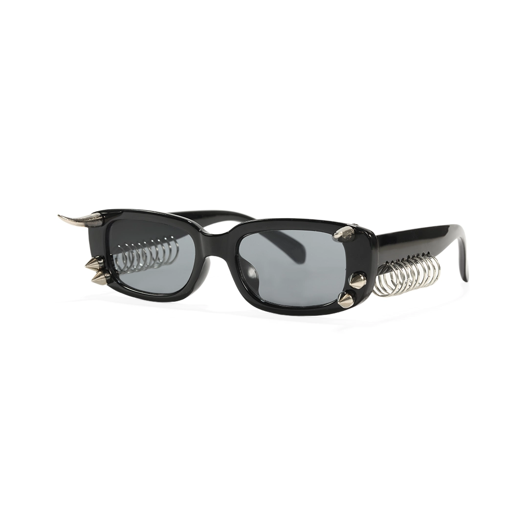 Angle view of Ash rectangle pc handcrafted polarized sunglasses EP0082601 in black