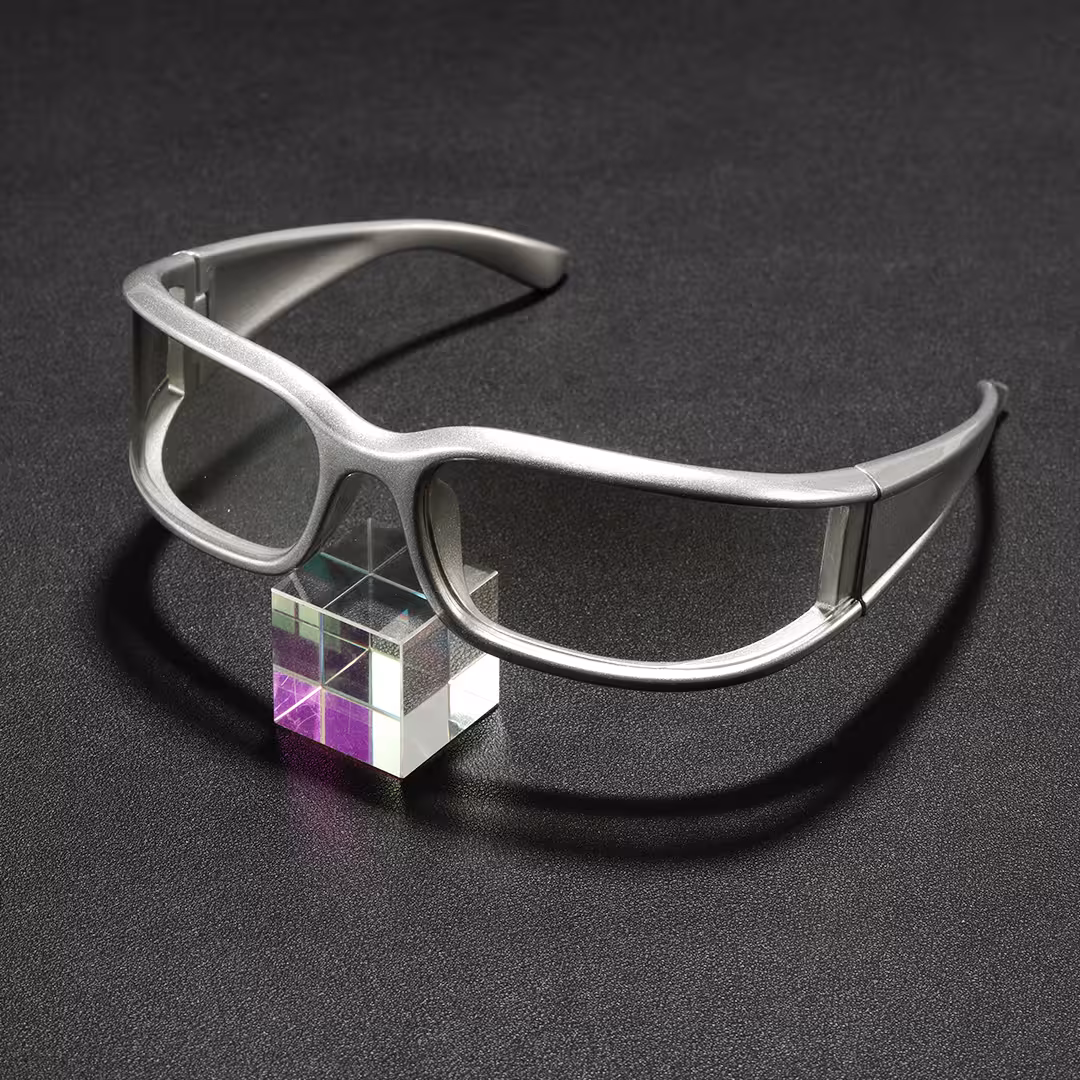 Scene view of Fael y2k rectangle pc sunglasses EP0092605 in silver