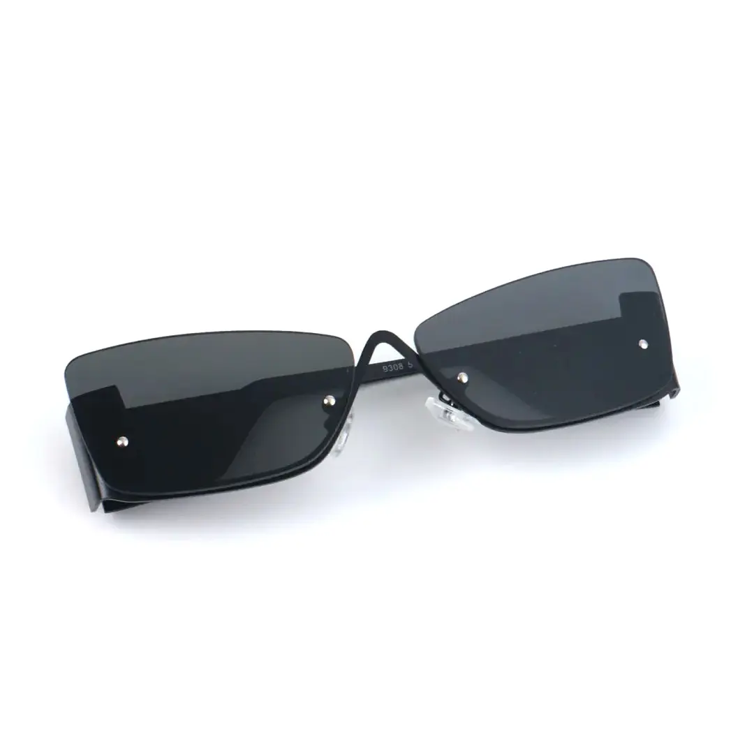 Front folded view of Bedia fashion geometric tr90 sunglasses GM0202303 in black
