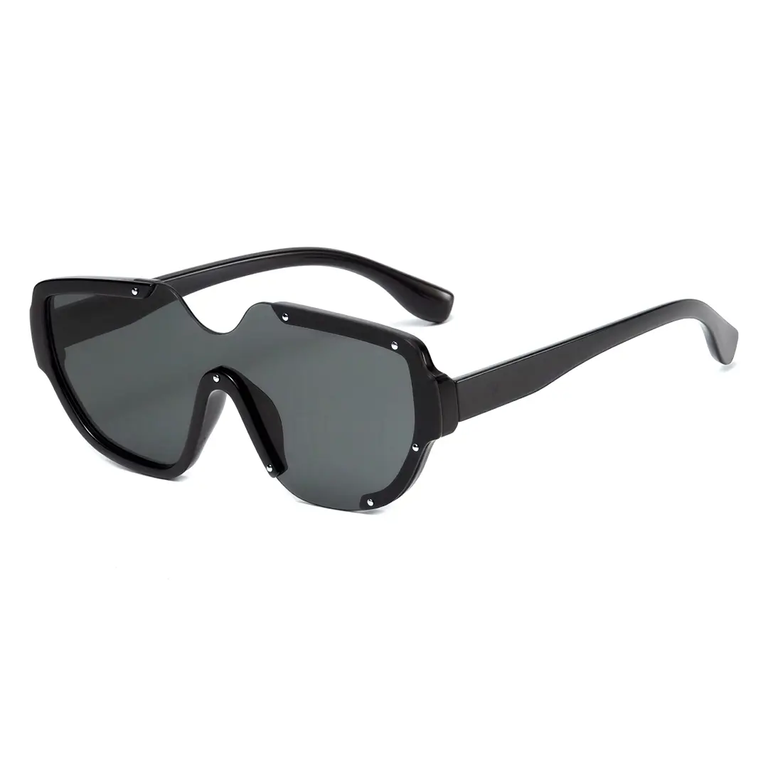 Angle view of Bake geometric pc sunglasses GP0202302 in black