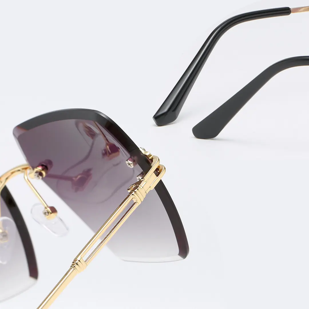 Frame detail view of Tara geometric metal sunglasses GX0082505 in grey