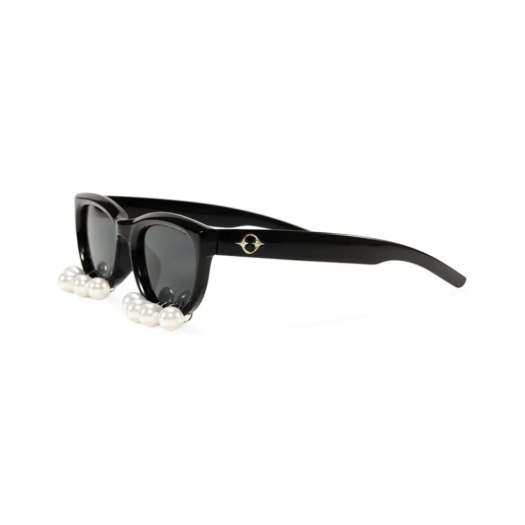 Side view of Zale oval pc sunglasses OL0102506 in black