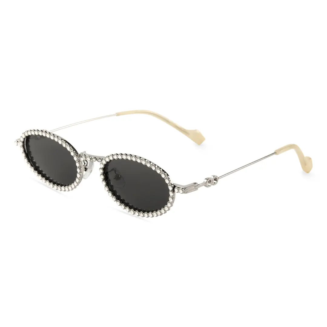 Angle view of Earlene oval metal sunglasses OM0132409 in grey