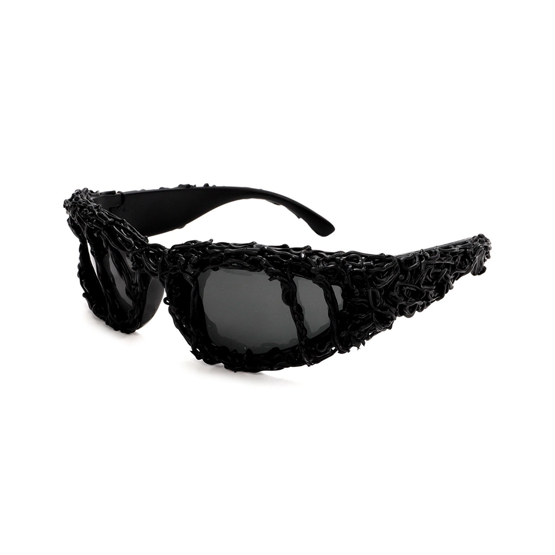 Angle view of Molten oval pc sunglasses OP0102511 in black