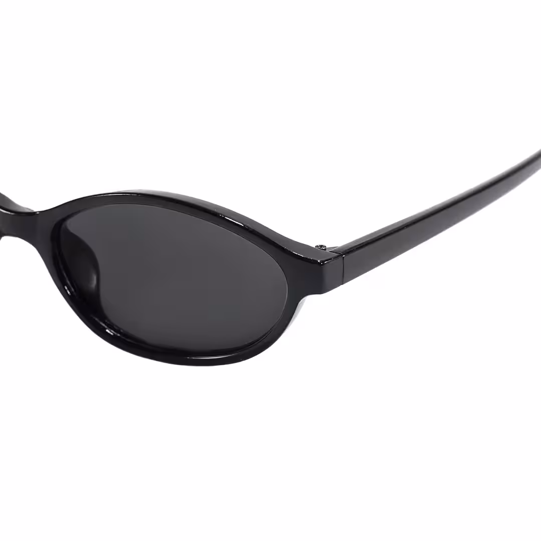 End piece detail of Calisia oval pc sunglasses in black. SPU: OP0272603