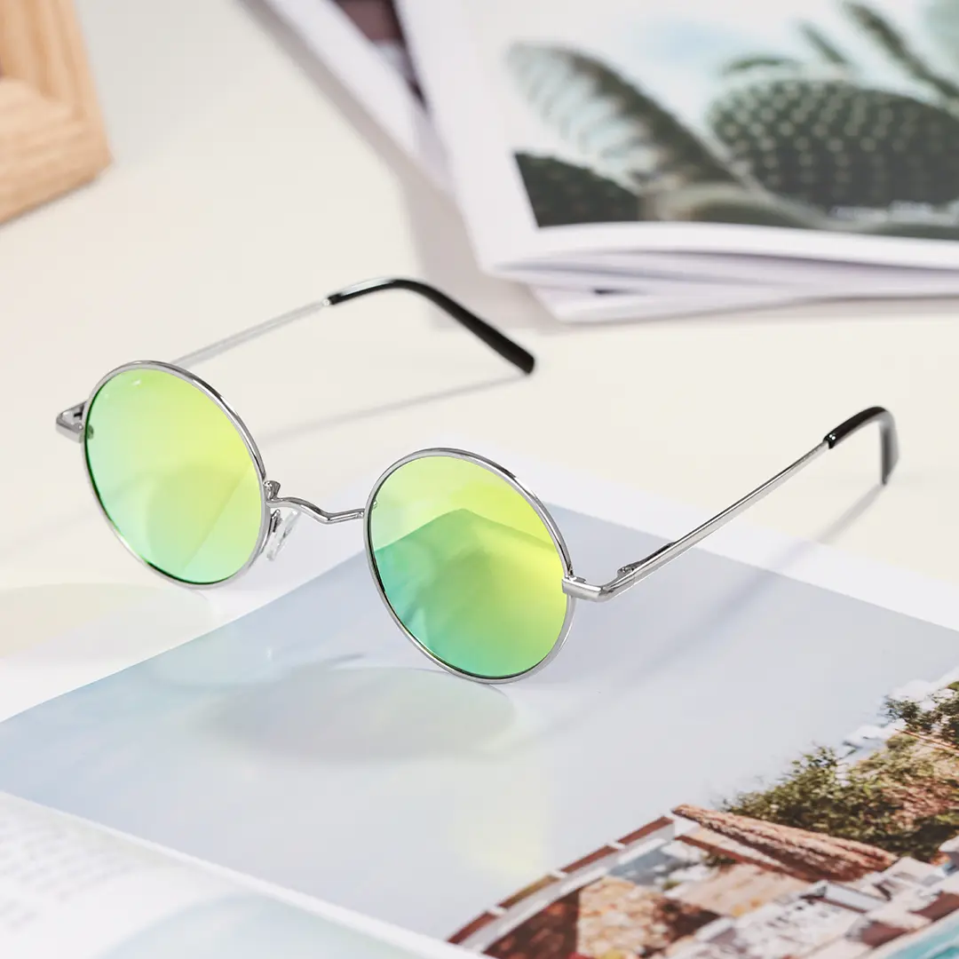 Scene view of Kaleb round metal sunglasses RM0012207 in bright green