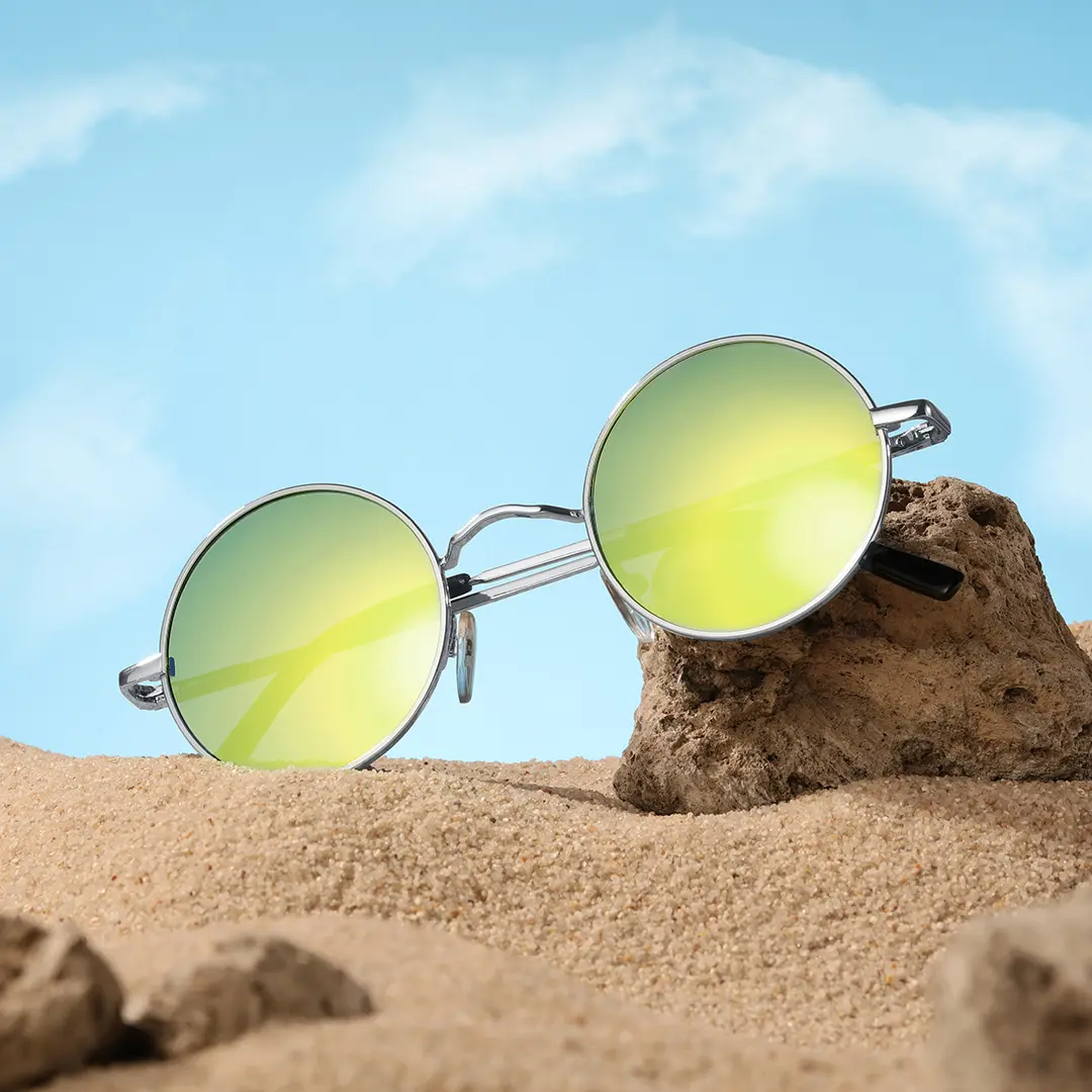 Set view of Kaleb round metal sunglasses RM0012207 in bright green