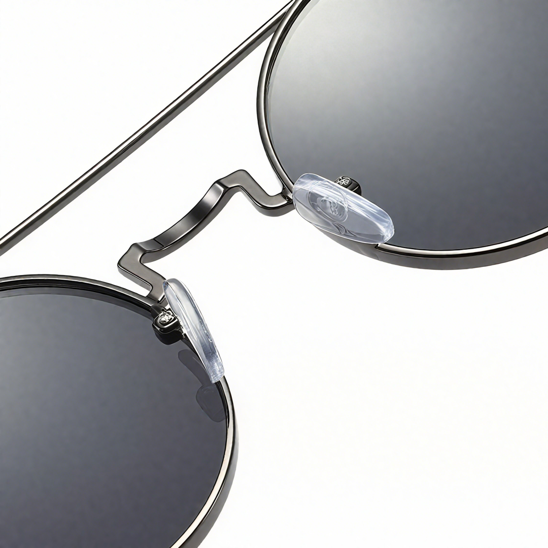 Adjustable nose pad detail of Binfing steampunk round metal sunglasses RM0102303 in black