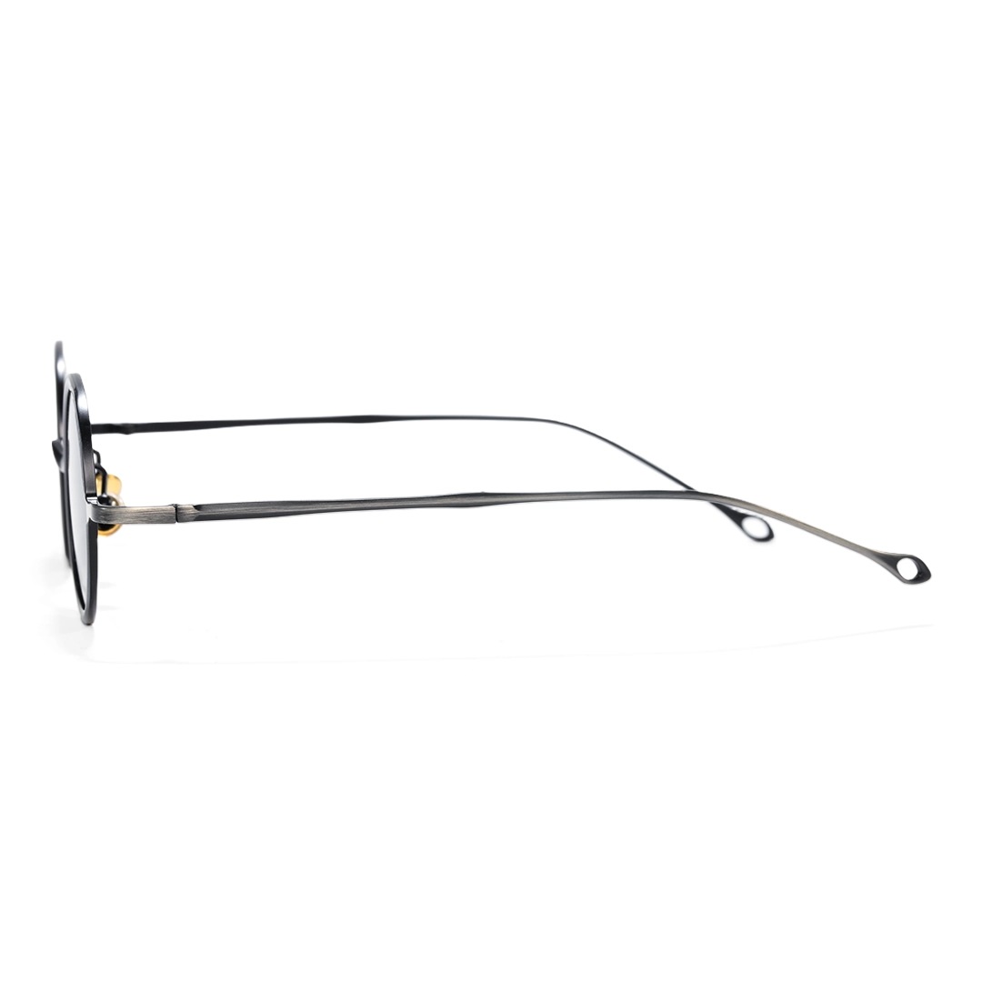 Side view of Ulric round metal sunglasses RM0402601 in black