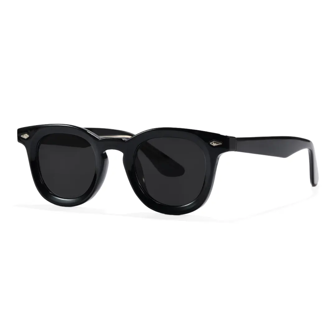 Angle view of Ashlyn round tr90 sunglasses RR0122604 in black