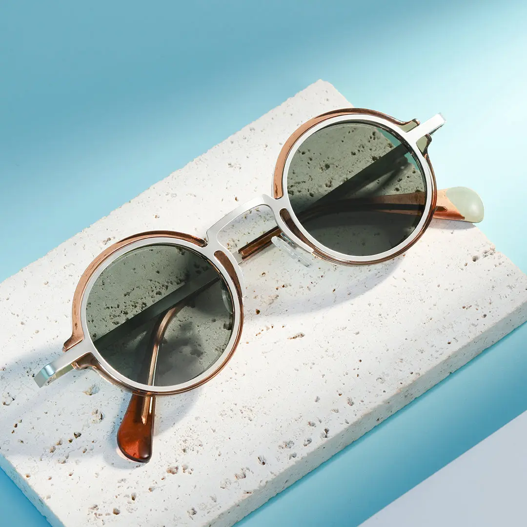 Scene view of Bil vintage round tr90 sunglasses RR0192302 in brown