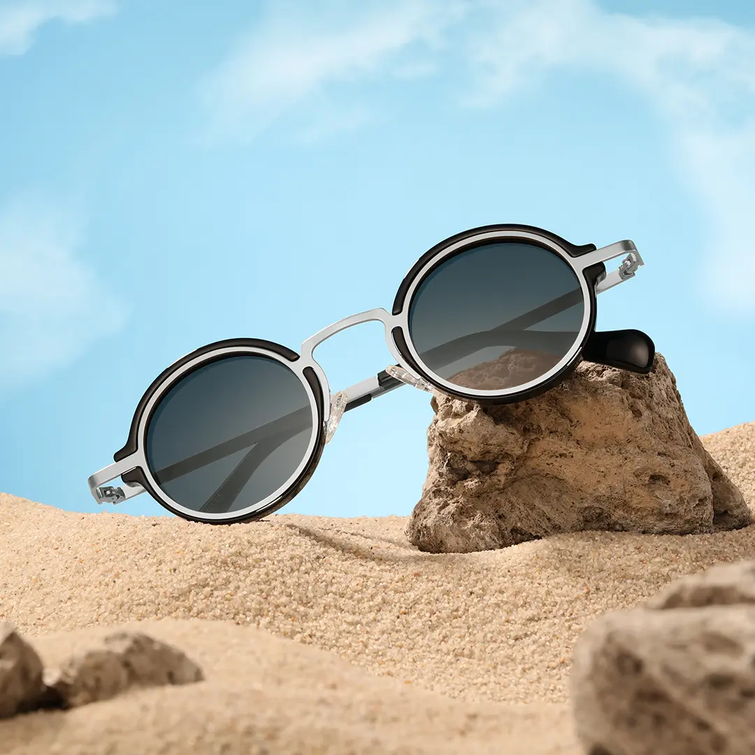 Scene view of Bil vintage round tr90 sunglasses RR0192302 in silver