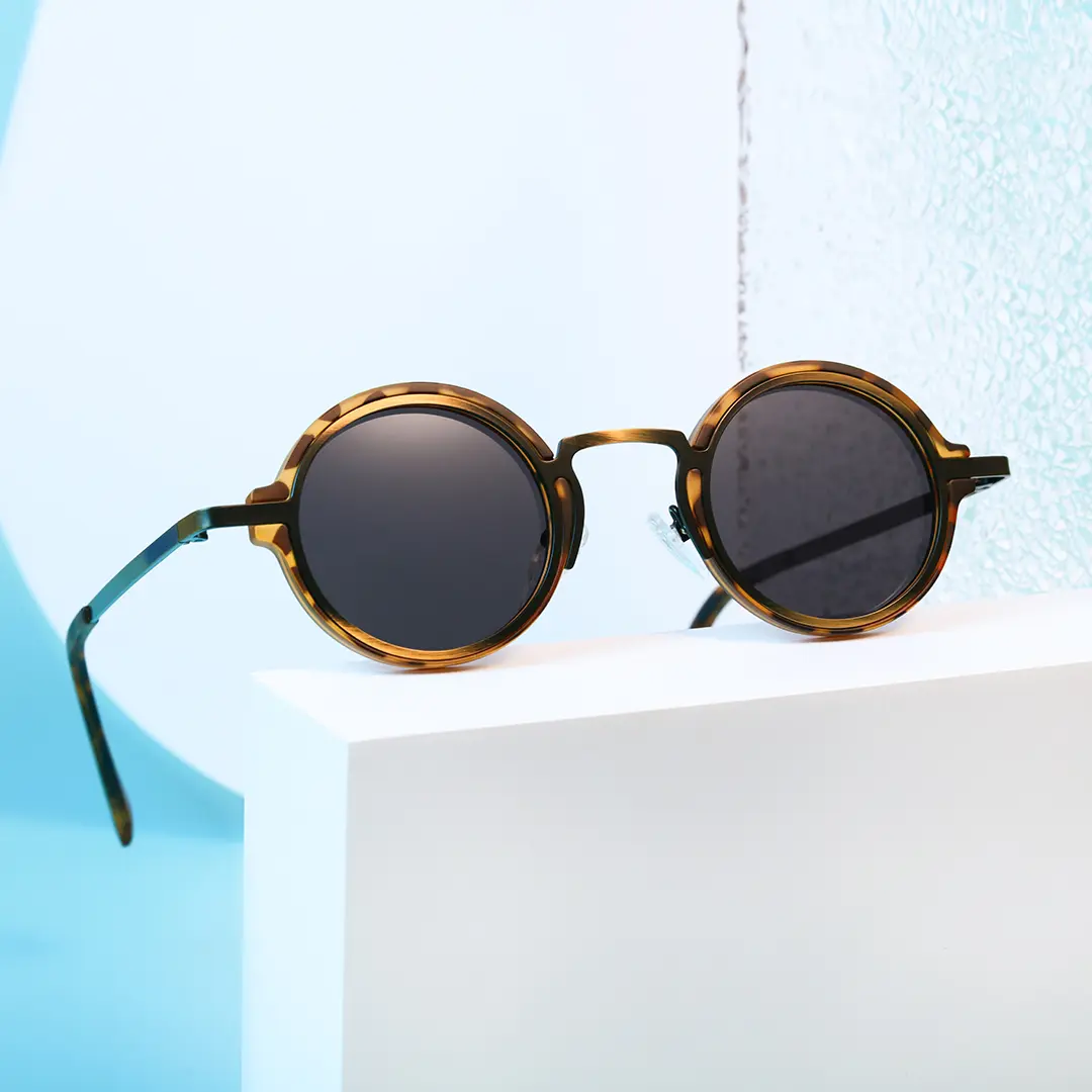 Scene view of Bil vintage round tr90 sunglasses RR0192302 in yellow tortoise