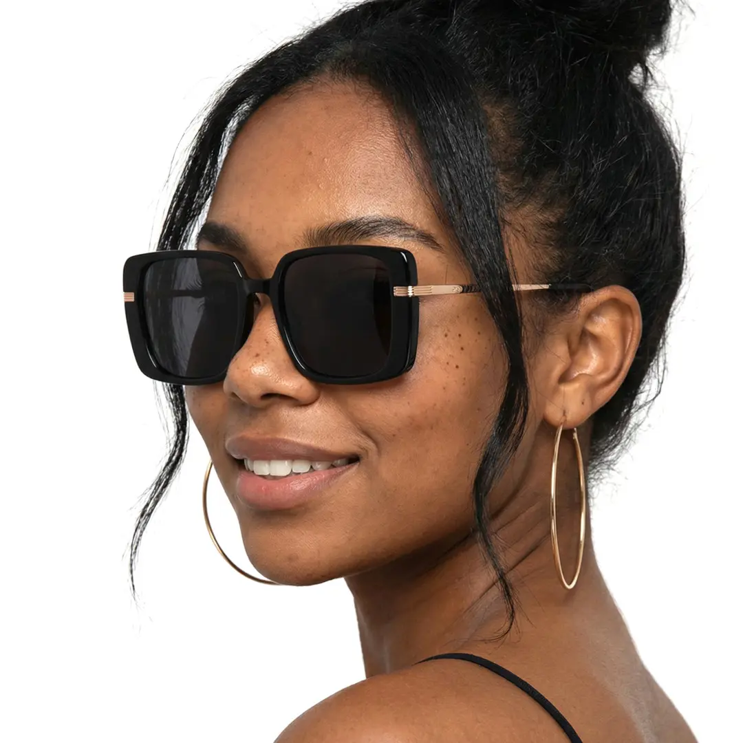 Over-the-shoulder view of female wearing black square sunglasses, natural smile, SA0392503S