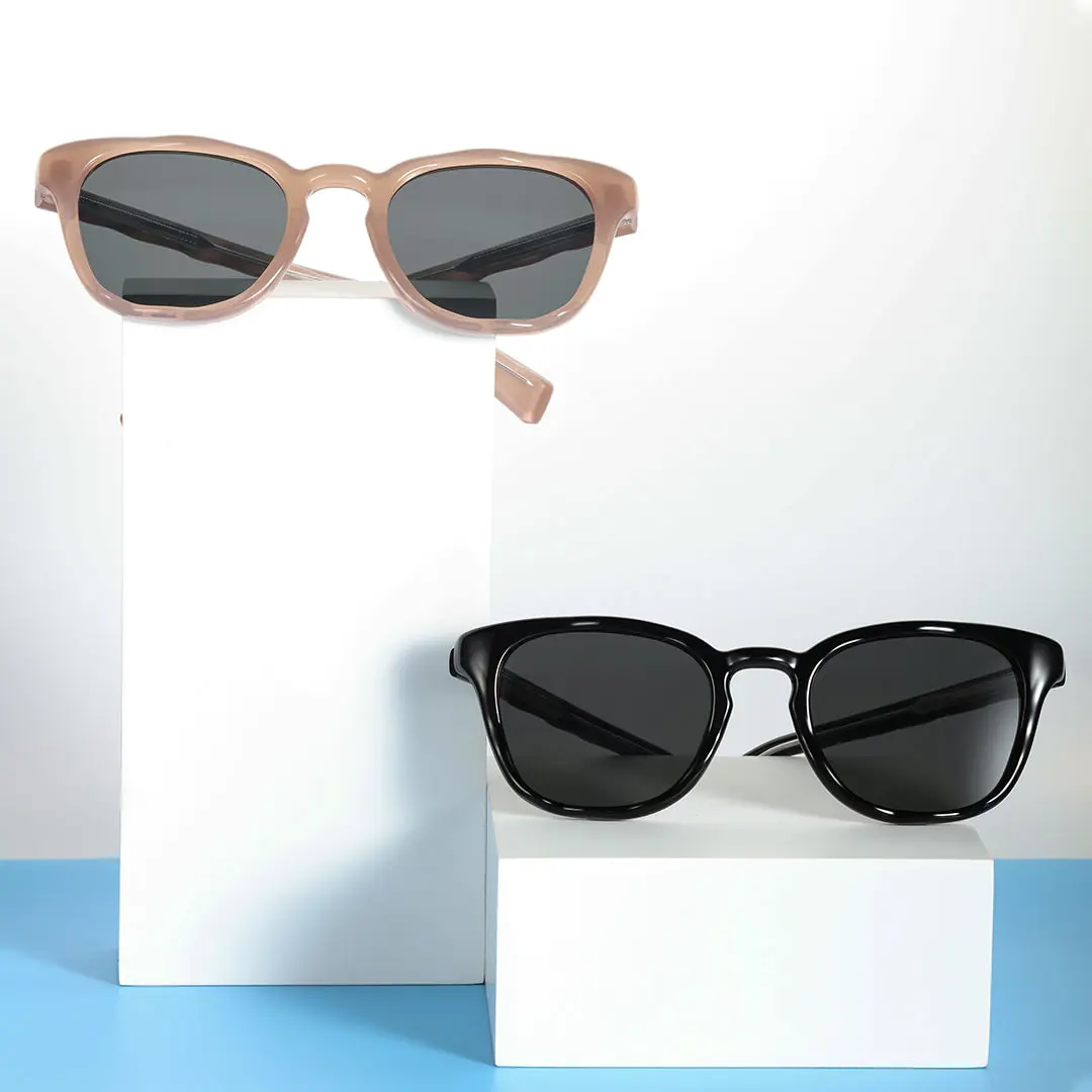 Scene view of Avery square pc sunglasses SP0032404 in brown