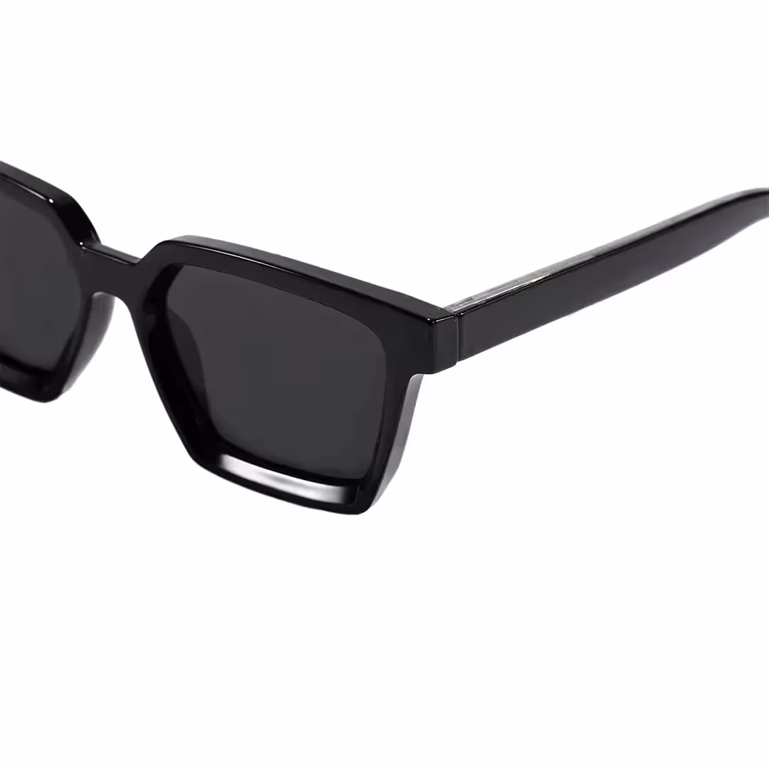 End piece detail of Theron square pc sunglasses in black. SPU: SP0212603