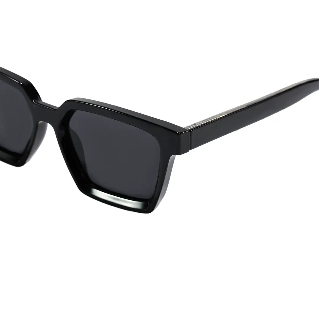 End piece detail of Theron square pc sunglasses SP0212603 in black