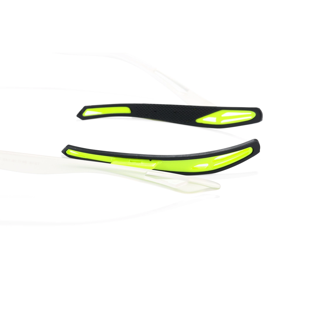 Temple detail of Colson rectangle tr90 eyeglasses ER0202508 in clear