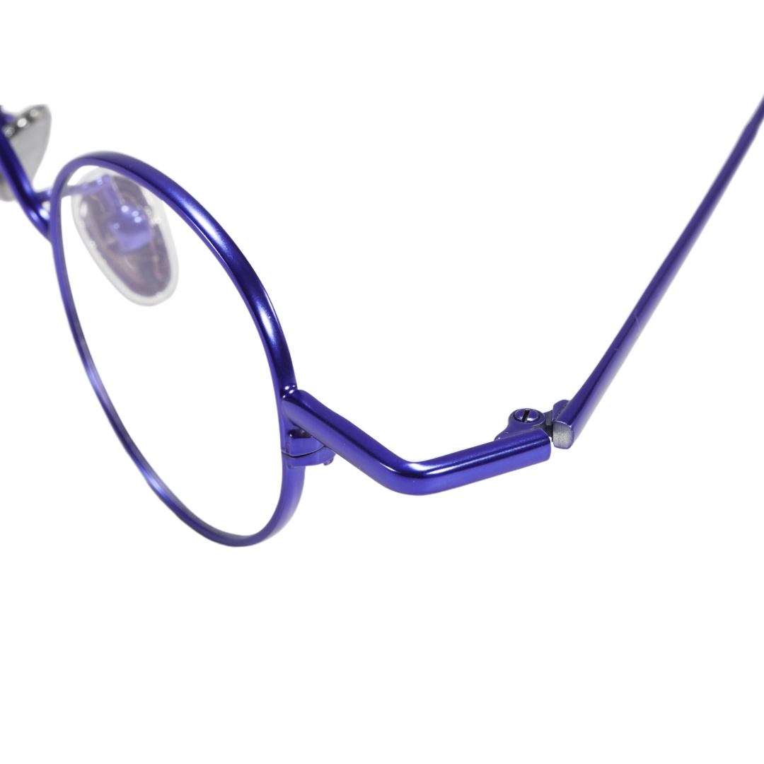 End piece detail of Cory round metal eyeglasses RM0202601 in purple