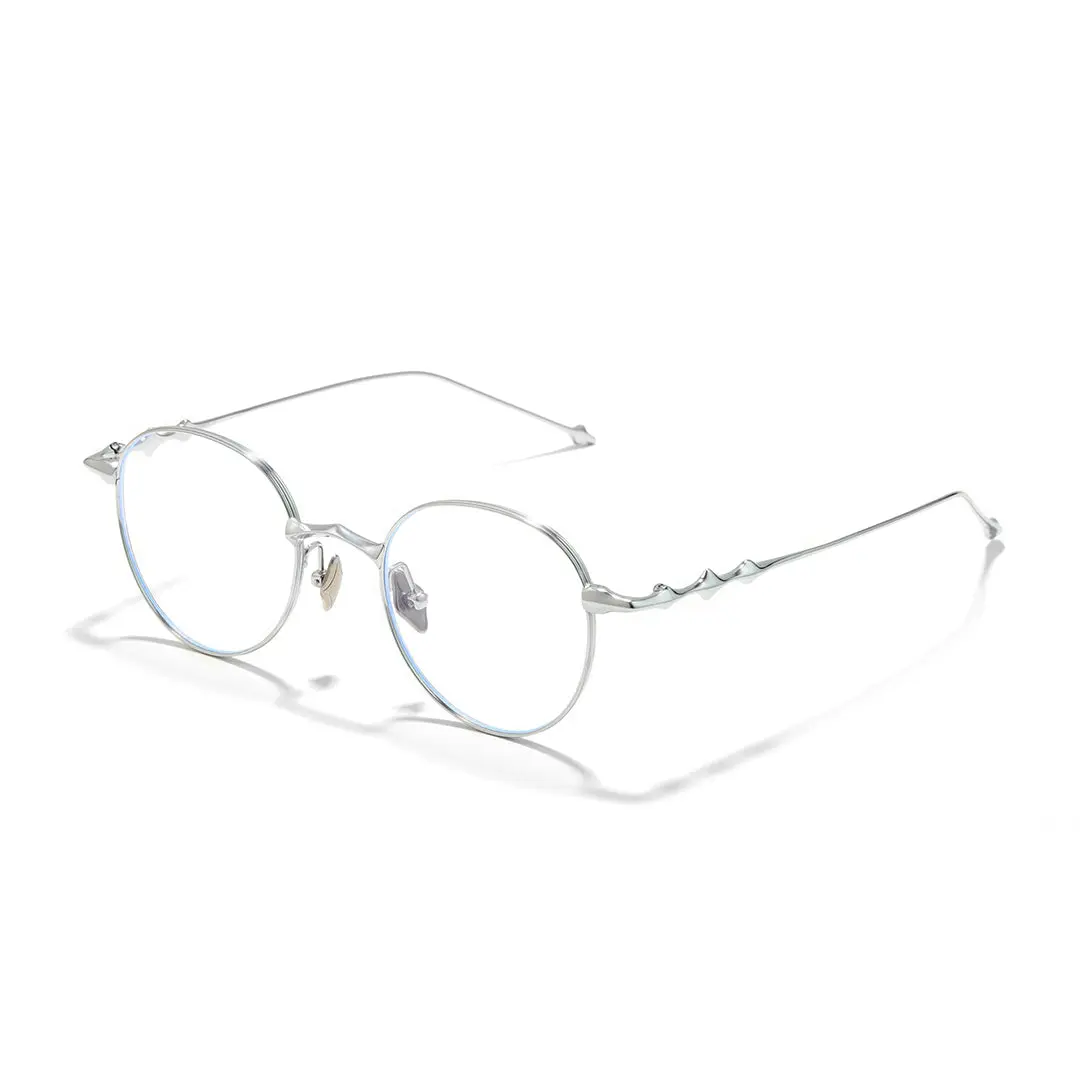 Angle view of Hus round titanium eyeglasses RT0312501 in silver