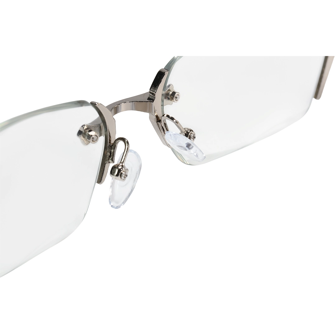 Adjustable nose pad detail of Kairo geometric pc eyeglasses GP0322512 in silver