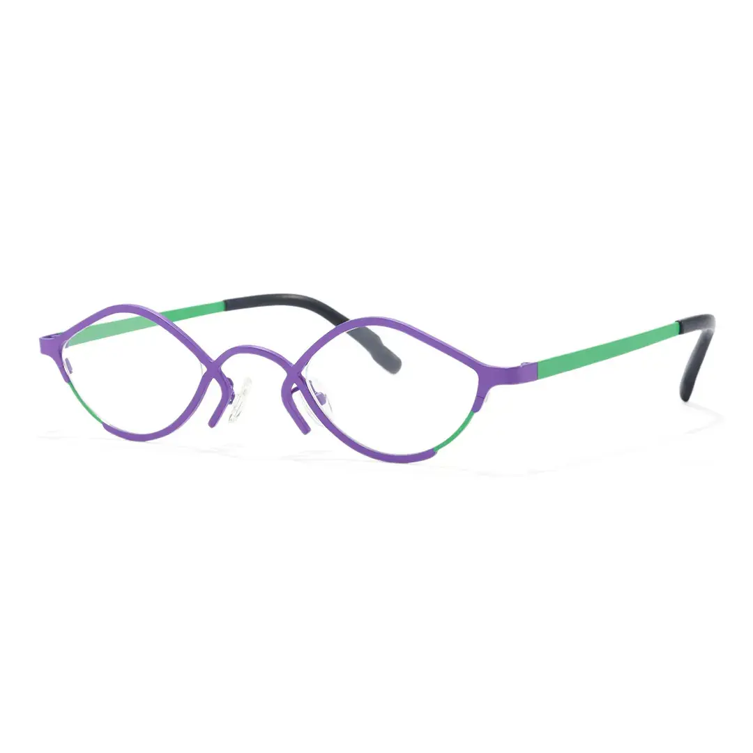 Angle view of Kelsey cat eye titanium eyeglasses CT0062407 in purple